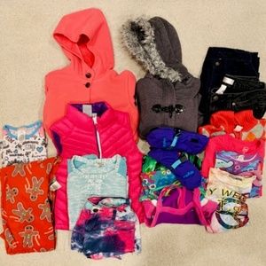 Girl's Clothing Bundle (K)